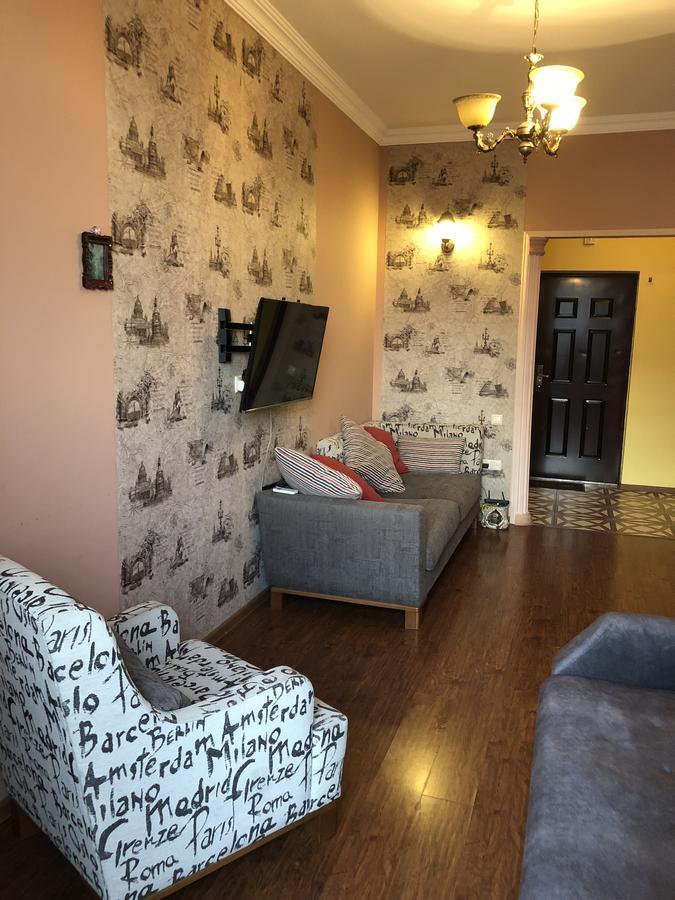 Apartment Gio Батуми Екстериор снимка